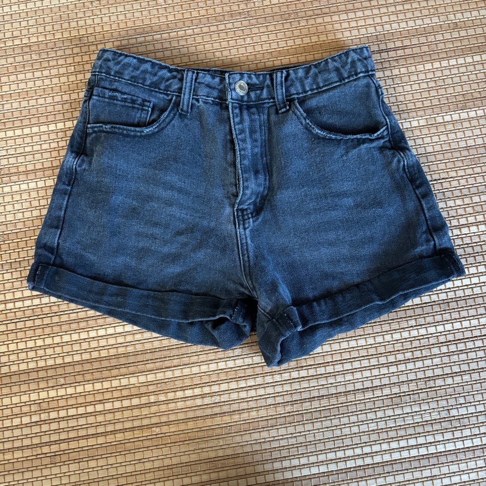 SHEIN black jean shorts size Small